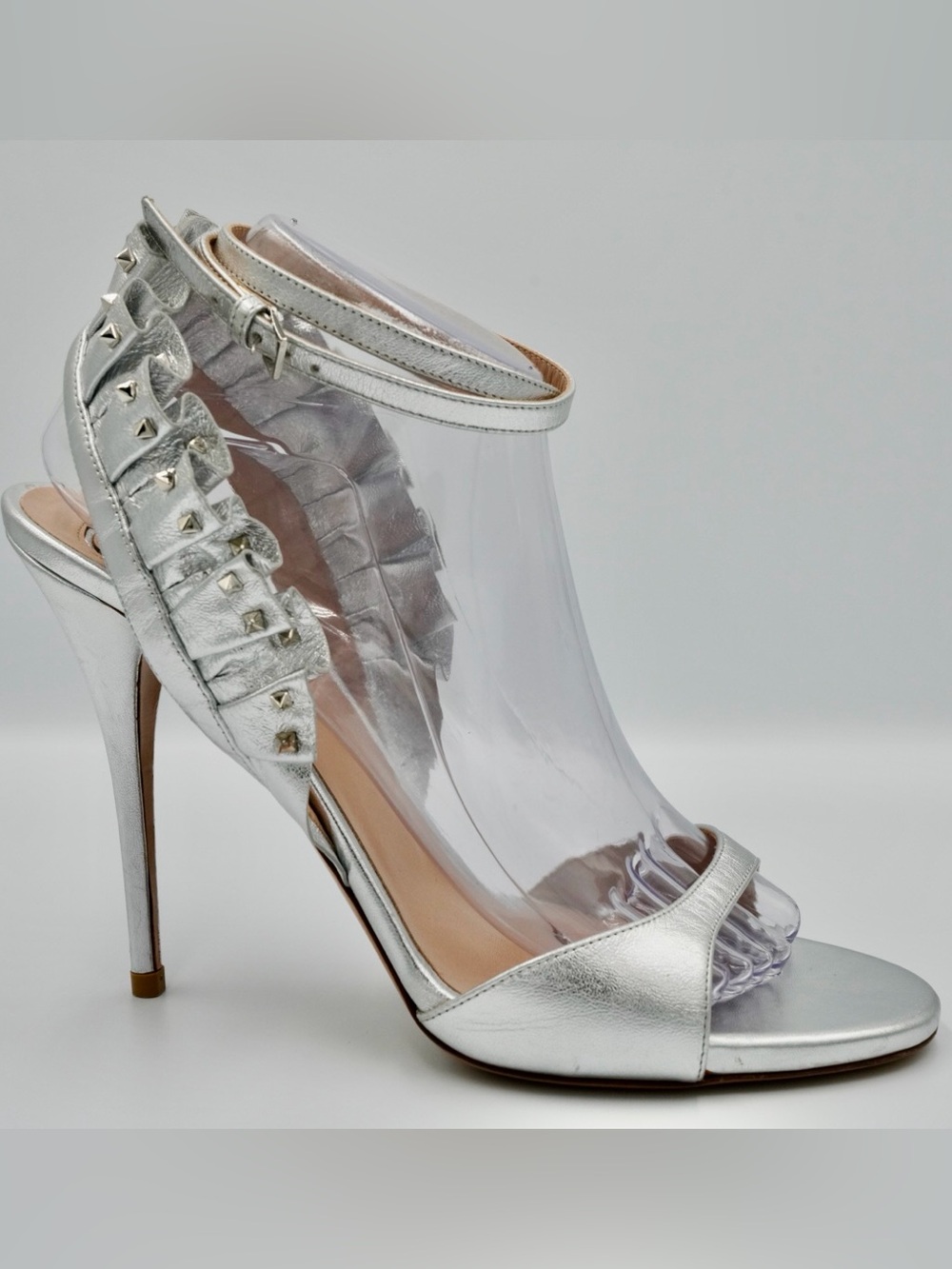 Valentino Garavani Silver Rockstud Ruffle Leather Ankle Strap Heels EU 40